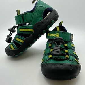 Kamik Kids Green Closed-Toe Sandals 7c